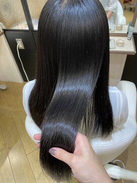 シュヴー 築地(CHEVEUX) うる艶/縮毛矯正/酸性ストレート/20代/30代/40代