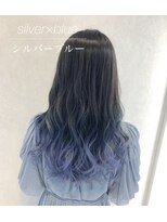 リアラ 渋谷(LIALA)&nbsp;ブリーチ、ダブルカラー、インナーカラー、イヤリングカラー