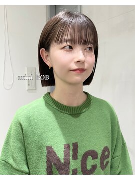 ホロ(hollo) 切りっぱなしボブ_タッセルボブ_ミニボブ