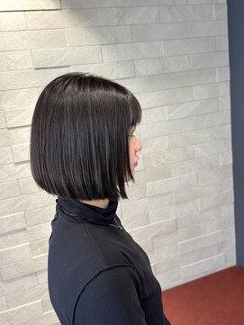 フュージョンサカエ(FUSION SAKAE) パッツンボブ