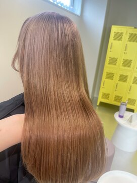 ジーナリア(Xena ria) 【MEI】ミルクベージュ