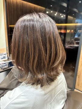 アイフィールアヴェダ 船堀店(i feel AVEDA) 【中村】ミルクベージュ×インナーグレージュ×エアリーウルフ