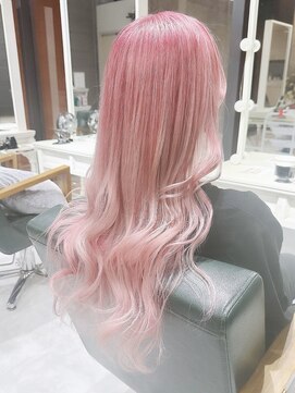 デイズ(days) ロング ハイトーン ケアブリーチ ダブルカラー ピンクベージュ