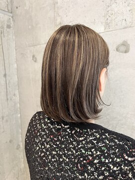 プラスシー(+C) 大人の立体感グレージュハイライト！福岡ハイライト