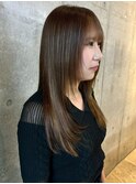 顔周りカット ブラウンベージュ レイヤーカット ストレート 20代