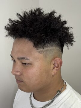 アダリル 川越(aDALil) スパイキーアフロ