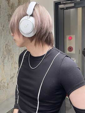 ソル 栄矢場町(SOL) ホワイトベージュ/ウルフカット/メンズウルフ