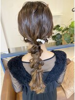 ヘアアンドメイクフリッシュ(HAIR&MAKE FRISCH)&nbsp;編みおろし　お呼ばれヘア