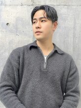 Refa公式プレミアムサロン　個室美容室Zina神戸三宮　髪質改善レイヤーカット&nbsp;辻 優也