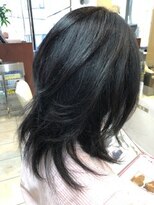 クオリス 上福岡店(QUALIS)&nbsp;ウルフロングレイヤー/くびれスタイル/30代40代50代/暗めカラー