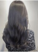 オリーブグレージュ