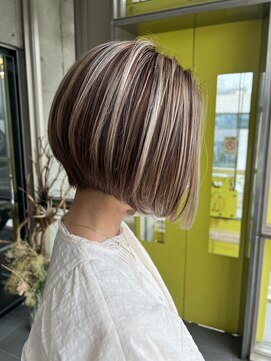 ガルボ ヘアー(garbo hair) #ガルボ#ハイトーン#ハイライト#ブリーチ#髪カリスマ#10代#20代