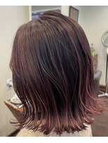 ピークスヘア(peaks hair) ピンクカラー 春カラー 外ハネボブ ピンクボブ 暖色カラー