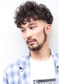 ツーブロックマッシュ束感メンズパーマスキンフェード