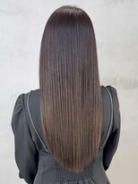 アイティーバイアルバム 北千住店(IT by ALBUM)&nbsp;髪質改善ストレートロング_斜めバンググレージュカラー_ba447621