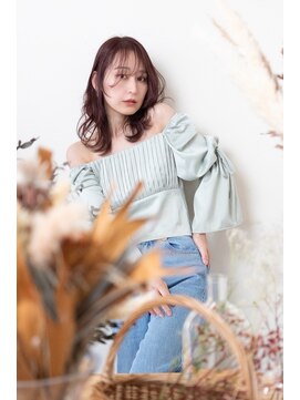 アールイーノウン 阿倍野区昭和町店(re; nown) ミディアムレイヤーカットストレートロングウルフカットベージュ