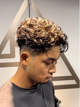 ライズ 渋谷店(RISE) 刈り上げオールバックメンズショート