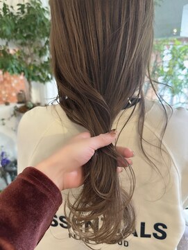 ソワリー 栄(THOiRY) ブリーチなし/ブラウンベージュ