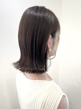 ルッツ (Lutz hair design) 耳かけタイトな外はね