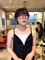 リンネ(Lin'ne)&nbsp;チェリーレッドで色気up!骨格に合わせたショートスタイル