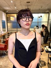 リンネ(Lin'ne) チェリーレッドで色気up!骨格に合わせたショートスタイル