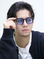 ベーア メロー(Bar mellow)&nbsp;黒髪センターパートラフカールパーマ