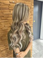 ラピス 横浜(Lapis) ミルクティーベージュエクステハイライト