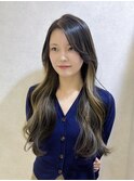 韓国ヘアくびれ巻き顔まわりカットレイヤーカット透明感カラー