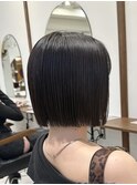 ROUIS 津田沼 切りっぱなしボブ ブルーブラック