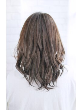 シュシュット(chouchoute) 吉祥寺/美髪デザインカラー無造作カールボブディ丸みショート060