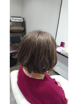 ルコナ(Lucona) レイヤーボブ