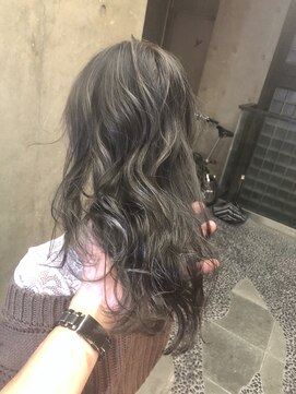 キー(kｅｙ) グレージュ