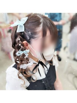 ヘアーメイク ティアラ(Hair make Tiara) ツインテールアレンジ