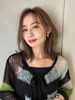 サイン 表参道(SIGN)&nbsp;レイヤーカット＋フェイスハイライト