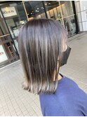 ホワイトグレーハイライト♪
