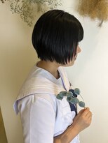 ビューティフルガーデンズ(Beautiful Gardens)&nbsp;首元すっきりショートボブ