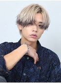 センターパート、韓流ヘア、ハイトーンカラー、エンドカラー