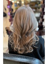 シークレットミラーズ(SECRET MIRRORS)&nbsp;少し濃いめのミルクティーベージュ！