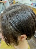 白髪ぼかしもオシャレに！透明感コンフォートカラー