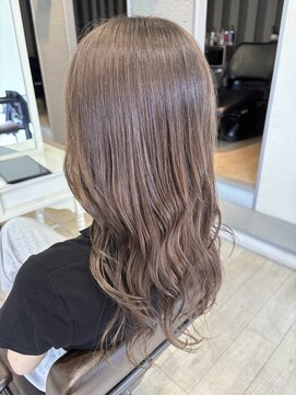 ラヴリア クルメ(LOVERIA KURUME) グレージュ