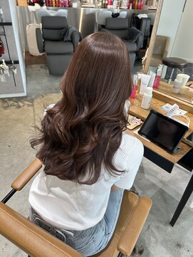 アヴァンスアンス 広島袋町店(AVANCE.ens) 艶々ブラウンカラー×レイヤーカット×髪質改善