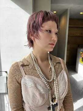 ヘアー アイス ルーチェ(HAIR ICI LUCE) ボブ デザインカラー ピンクカラー ウルフ ショートウルフ 山中