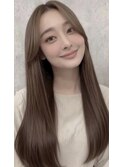 自然なストレートヘアを叶える、プレミアム髪質改善縮毛矯正