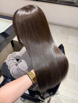 エクラバイナチュラル(eclat by Natural) 大人ガーリー/シルキーグレージュ/オリーブベージュ/美髪矯正