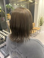 トッカ 中目黒店(tocca)&nbsp;☆透明感たっぷりオリーブグレージュカラー♪♪☆