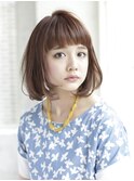 ふわふわミディアムボブ