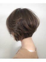 ウィロー(WILLOW)&nbsp;【WILLOW】絶対的にオススメなショートボブ（井下貴史）