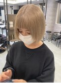ミルクティーベージュ、ハイトーンカラー、池袋ブリーチ、ボブ