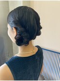 結婚式へ