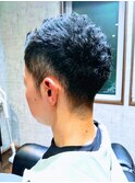 クセ毛を生かしてパーマ風ショート